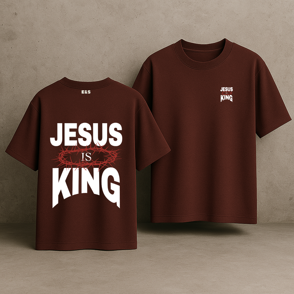 Jesus Is King. Oversized Tee